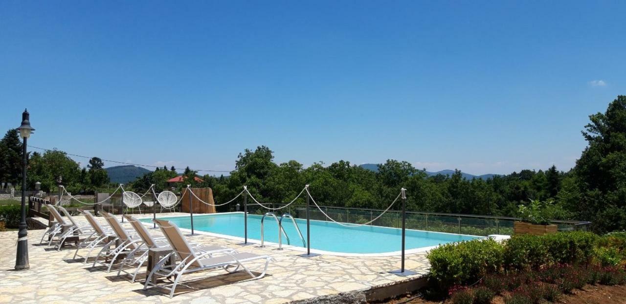 Aiolides Hotel Kalivia  Exterior photo
